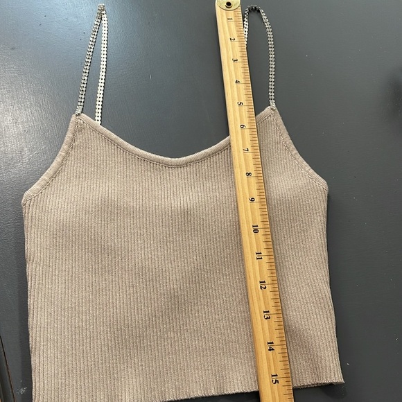 Debut NWOT Rhinestone Spaghetti Strap Taupe Fitted Crop Ribbed Knit Cami Top S/M - Picture 10 of 11